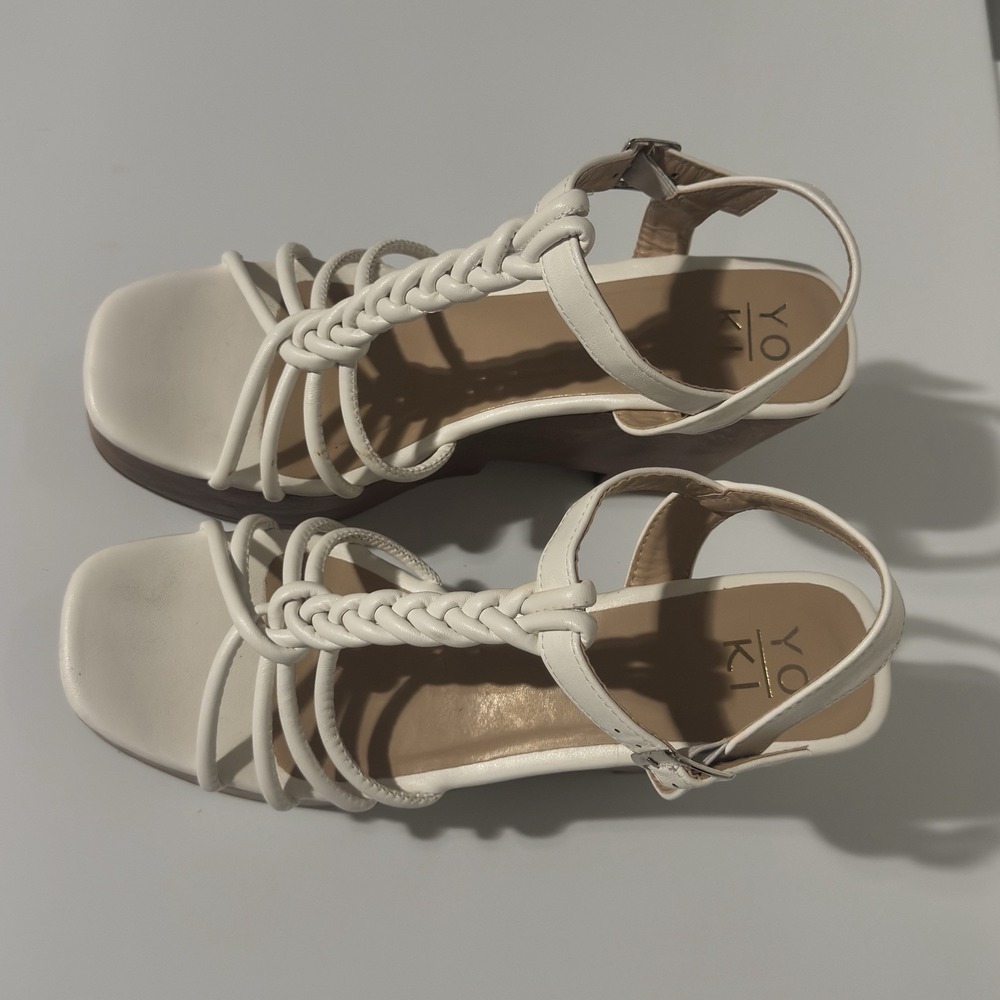 Size 10 - Yoki White Strappy Platform Sandals - Picture 2 of 6